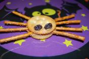 How to Make Spider Pretzels for Halloween